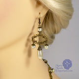pearl Renaissance earrings golden Lady Blythe