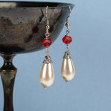 Victorian teardrop pearl earrings red silver Signora Verena