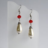 Victorian teardrop pearl earrings red silver Signora Verena