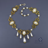 pearl Renaissance necklace antique gold Xanthe
