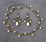 pearl Renaissance necklace golden Lady Blythe