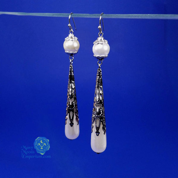 teardrop pearl Renaissance Earrings silver Caterina Sforza