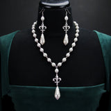 silver fleur de lis necklace & earrings pearl renaissance Milady Fleur