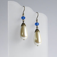 Renaissance pearl drop earrings blue bronze Signora Verena