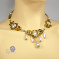 pearl Renaissance necklace antique gold Xanthe